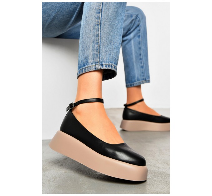 Туфлі жіночі чорного кольору 200258L