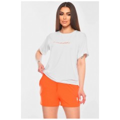 Костюм жіночий білого кольору 201093L