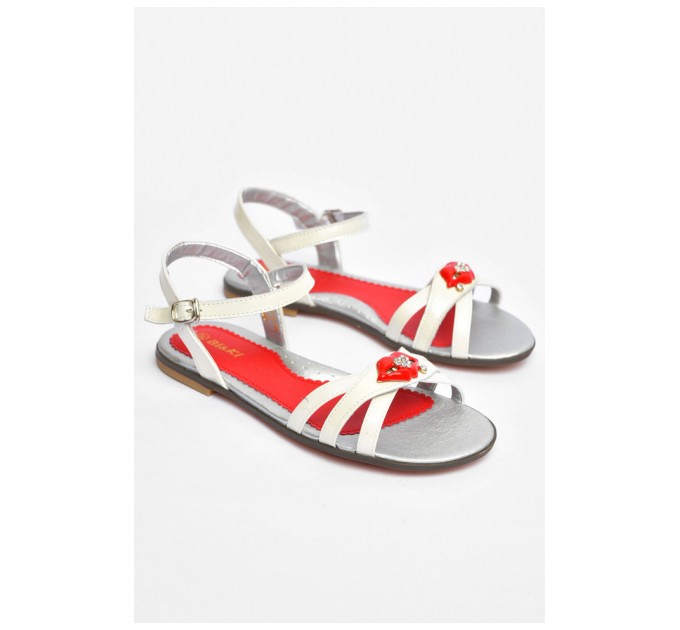 Босоніжки для дівчинки молочного кольору 202181L