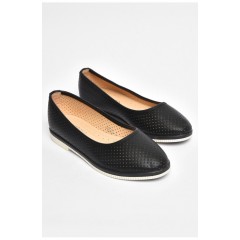 Балетки дитячі для дівчинки чорного кольору 204308L