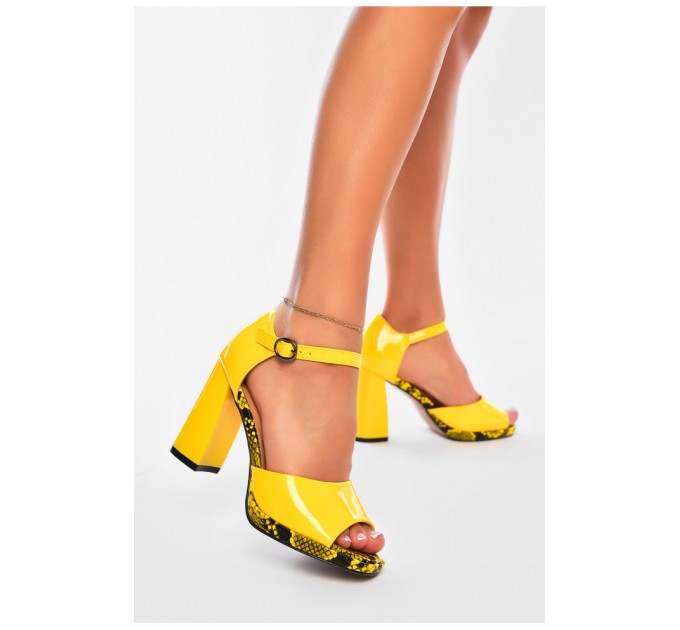 Босоножки женские желтого цвета 204344L
