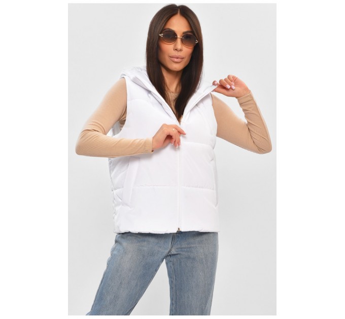 Жилетка женская демисезонная белого цвета 205102L