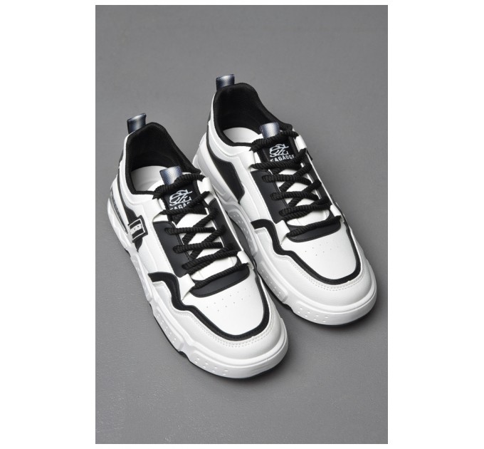 Кросівки чоловічі чорно-білого кольору на шнурівці 177244L