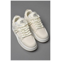 Кросівки чоловічі бежевого кольору на шнурівці 177378L