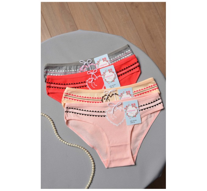 Набор женских трусиков 4 шт 177858L