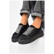 Кросівки жіночі чорного кольору на шнурівці 178310L