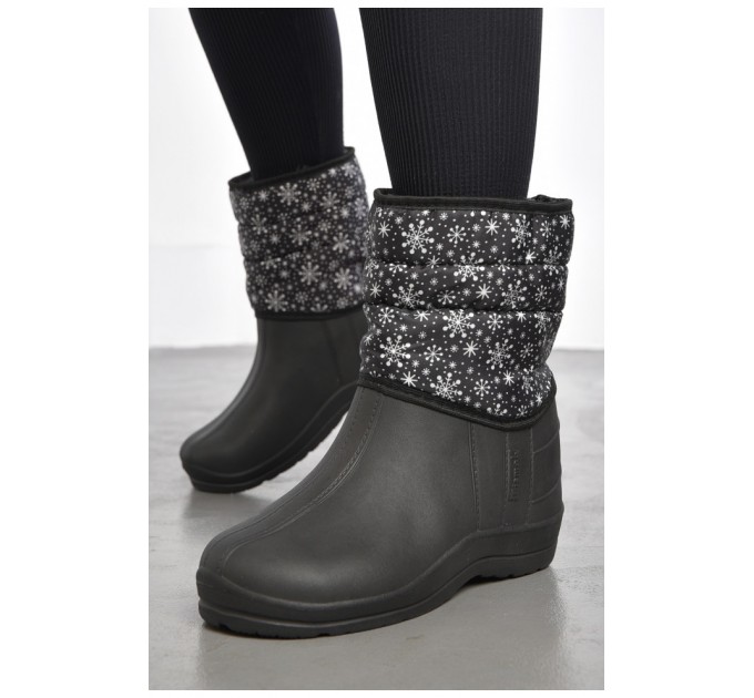 Дутики женские на меху черного цвета 184864L