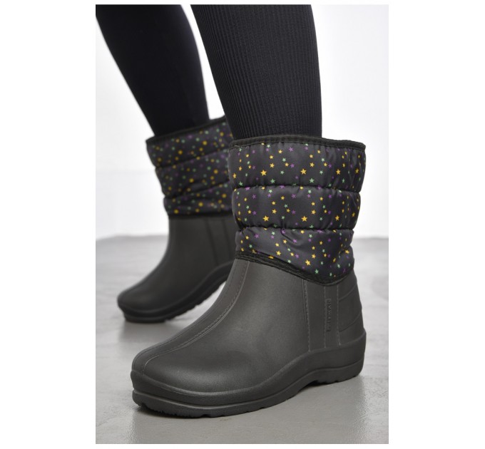 Дутики жіночі на хутрі чорного кольору з зірочками 185433L