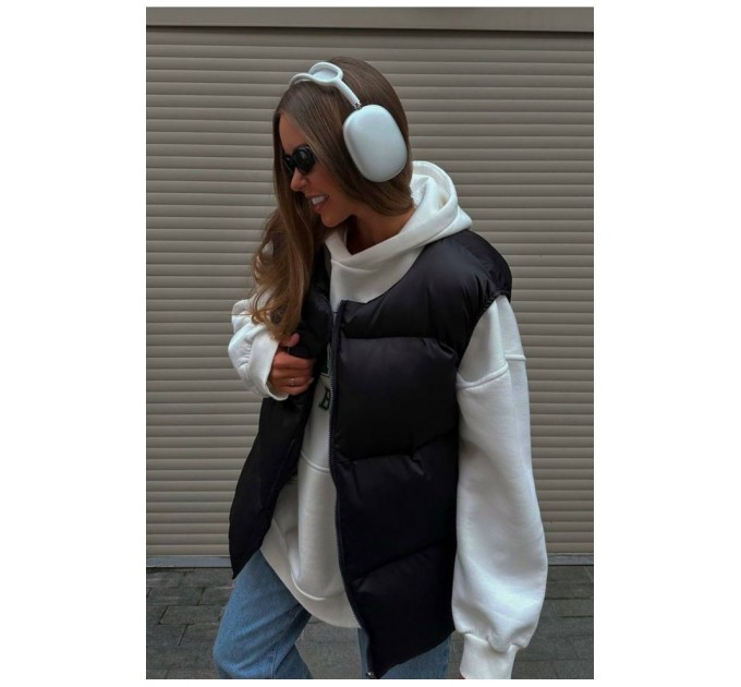 Жилетка жіноча чорного кольору 190432L