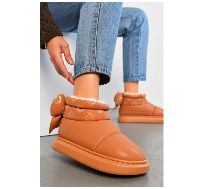 Угги женские на меху кирпичного цвета 194711L