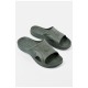 Шльопанці піна чоловічі темно-зеленого кольору 196289L