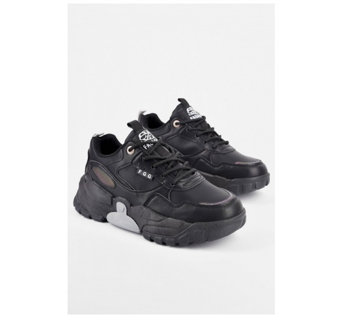 Кроссовки мужские черного цвета на шнуровке 198382L