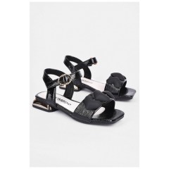 Детские босоножки для девочки черного цвета 199510L Детские босоножки для девочки черного цвета 199510L