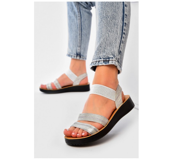 Босоніжки жіночі сріблястого кольору 199807L