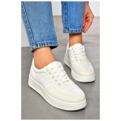 Кросівки жіночі білого кольору на шнурівці 201025L