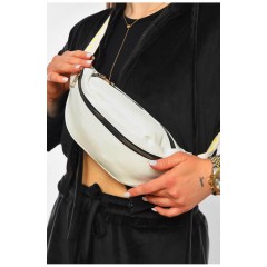 Бананка женская однотонная из экокожи белого цвета 201195L