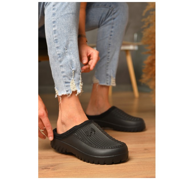 Калоші жіночі ез задника утеплені чорного кольору 205097L