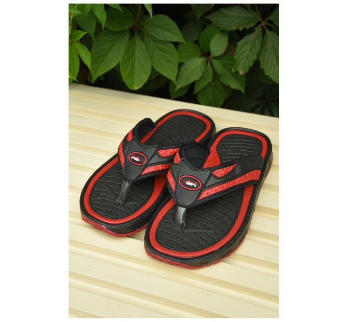 Вьетнамки для мальчика черного цвета с красными вставками 162499L