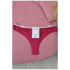 Стринги женские с гипюровыми вставками малинового цвета 171592L