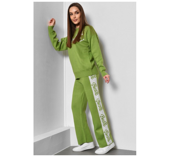 Костюм женский расклешенный салатового цвета 174393L