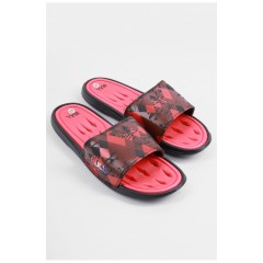 Шльопанці чоловічі червоного кольору з геометричним візерунком 179495L