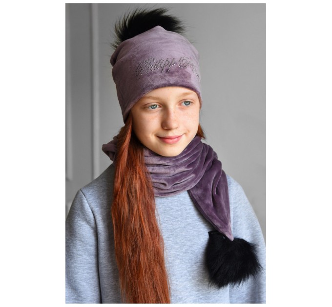 Набор подростковый шапка+шарф для девочки велюровый сиреневого цвета 182945L