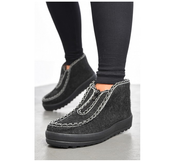 Бурки жіночі на хутрі чорно-сірого кольору 184820L