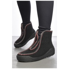 Бурки жіночі на хутрі чорного кольору 188940L