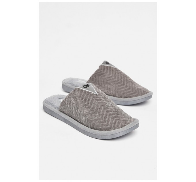 Капці кімнатні чоловічі сірого кольору 189013L