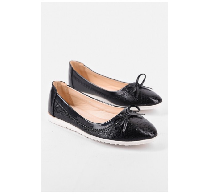 Балетки для дівчинки чорного кольору 192789L
