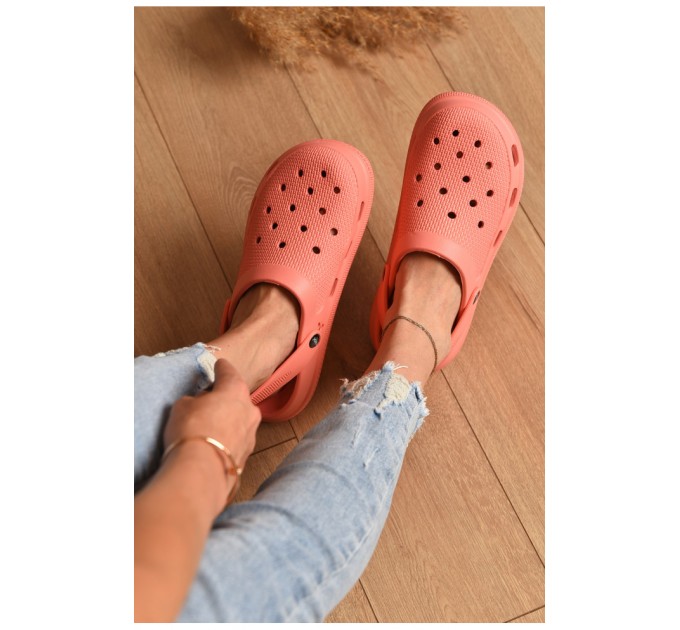 Крокси жіночі помаранчевого кольору 196656L