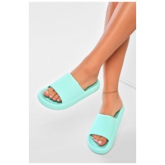 Шльопанці піна жіночі м`ятного кольору 197246L