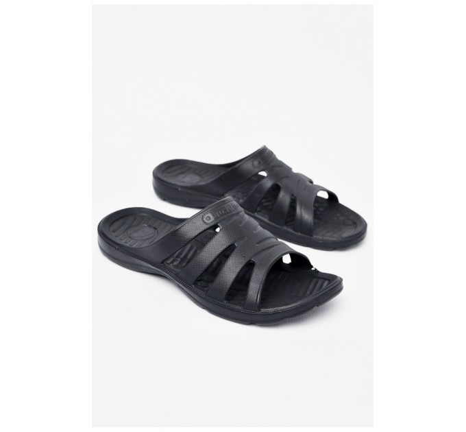 Шльопки підліткові піна чорного кольору 197878L