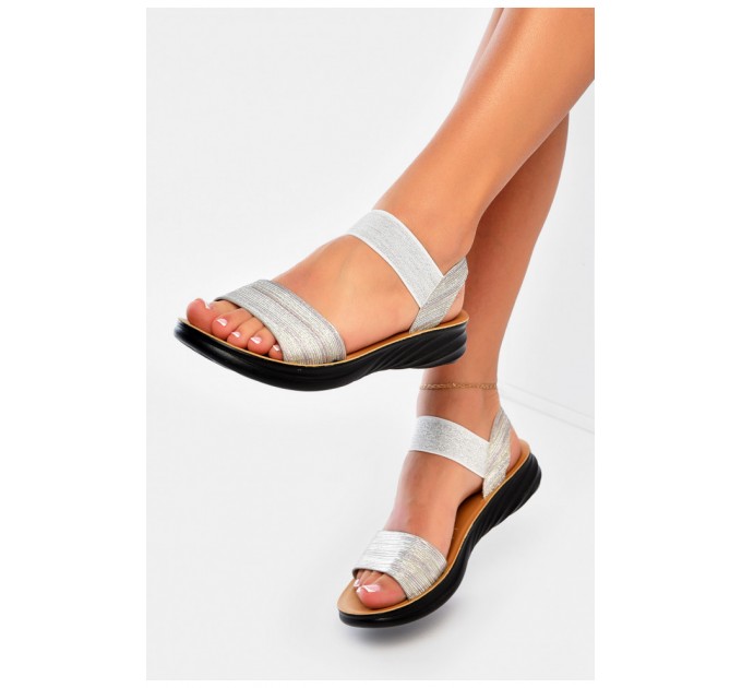 Босоніжки жіночі сріблястого кольору 199808L