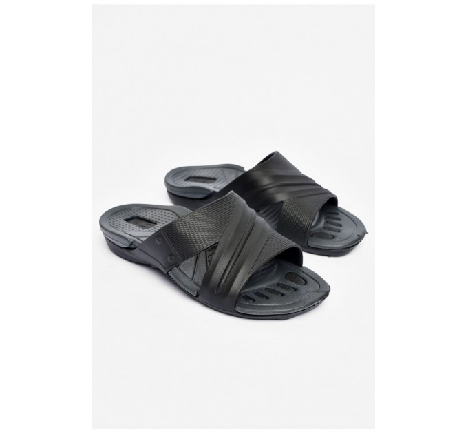 Шльопки підліткові піна чорного кольору 200391L