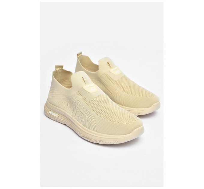 Кросівки чоловічі бежевого кольору текстиль 202149L