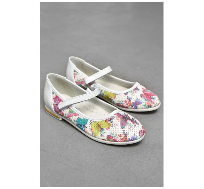 Балетки дитячі для дівчинки білого кольору 202236L