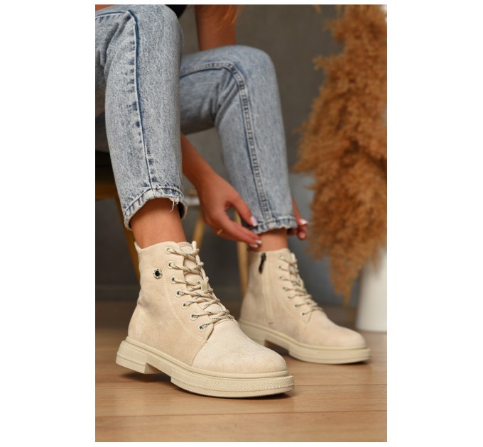 Ботинки женские демисезонные светло-бежевого цвета 205730L