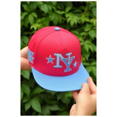 Кепка дитяча для дівчинки малинового кольору 159895L