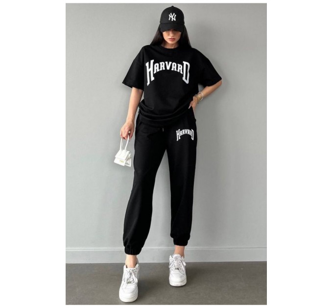 Костюм жіночий чорного кольору 177741L