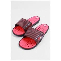 Шльопанці чоловічі чорно-червоного кольору з геометричним візерунком 179502L