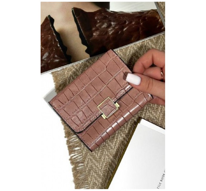 Кошелек женский из экокожи розового цвета 181957L