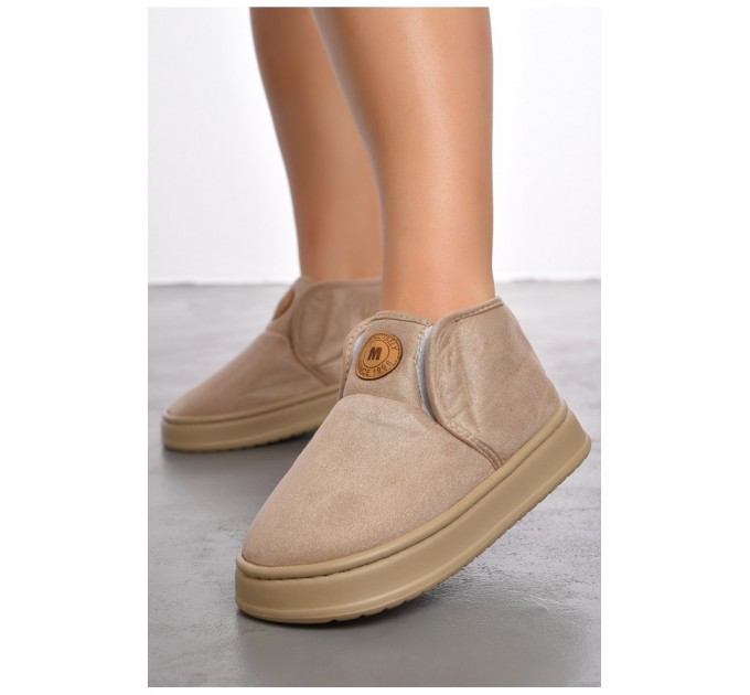 Капці домашні жіночі на хутрі бежевого кольору 190125L