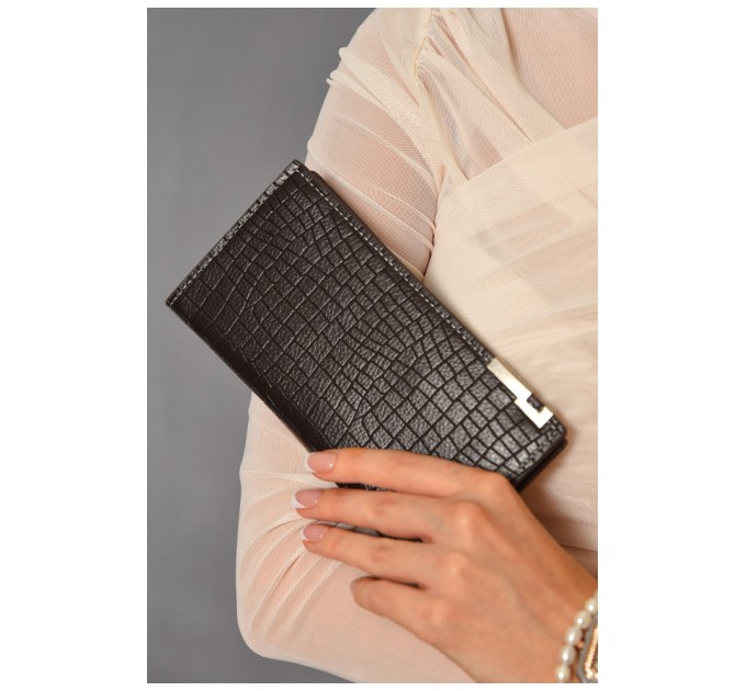 Гаманець жіночий з екошкіри коричневого кольору 191182L