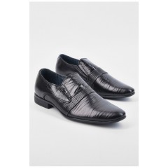 Туфлі підліткові для хлопчика чорного кольору 194351L