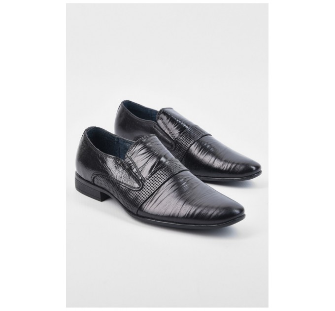 Туфлі підліткові для хлопчика чорного кольору 194351L