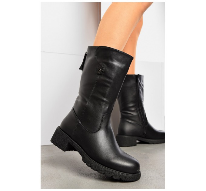 Чоботи жіночі зимові на блискавці чорного кольору 195866L