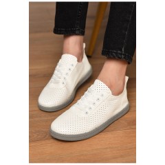 Мокасини жіночі білого кольору 202468L Мокасини жіночі білого кольору 202468L