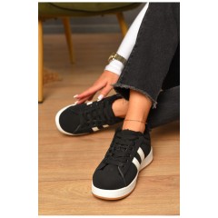 Кросівки жіночі чорного кольору на хутрі 205826L