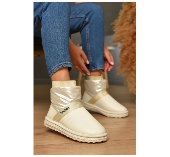 Уггі жіночі на хутрі еко шкіра молочного кольору 206061L